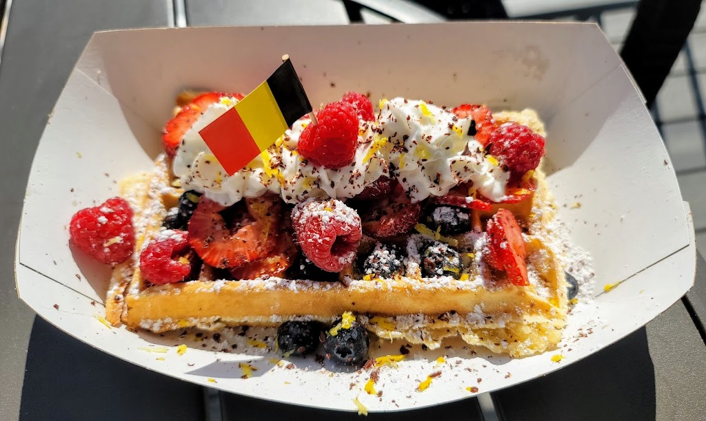 Amuse Bouche Crêpe Café | restaurant | 3101 Ocean Dr, Vero Beach, FL 32963, USA | 7726436439 OR +1 772-643-6439