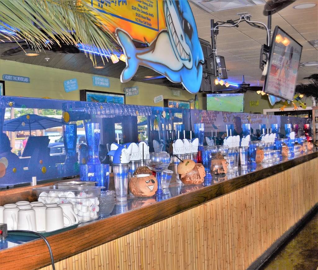 Mulligans Beach House- Lauderdale-by-the-Sea | restaurant | 14C Commercial Blvd, Lauderdale-By-The-Sea, FL 33308, USA | 9547761530 OR +1 954-776-1530