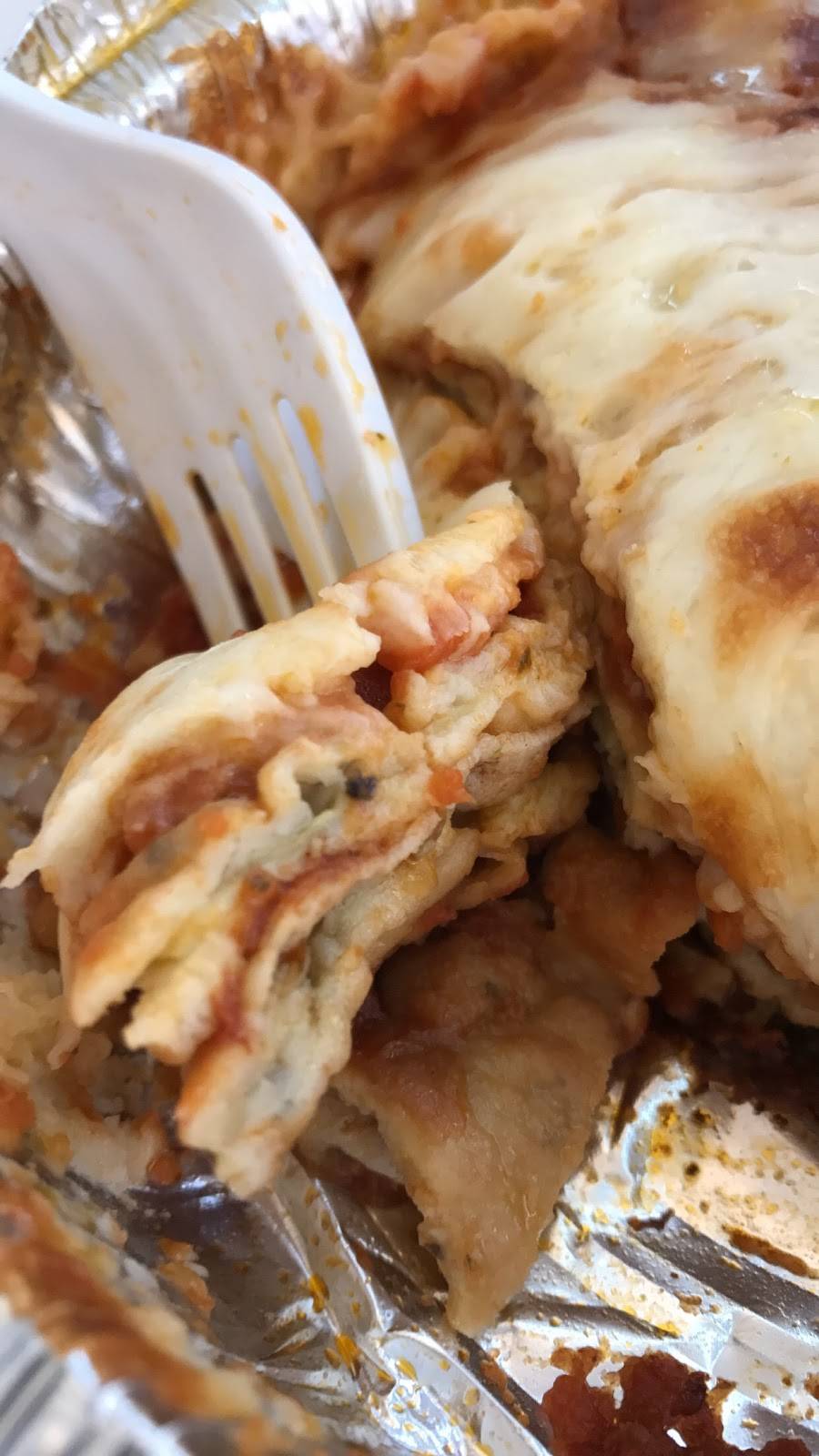 Johnnys Pizzeria | restaurant | 520 Bergen Blvd, Palisades Park, NJ 07650, USA | 2019444476 OR +1 201-944-4476