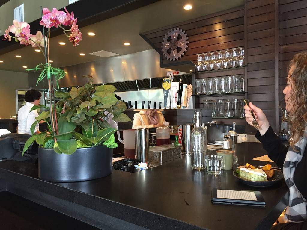 NOVY Restaurant | restaurant | 4000 24th St, San Francisco, CA 94114, USA | 4158298383 OR +1 415-829-8383