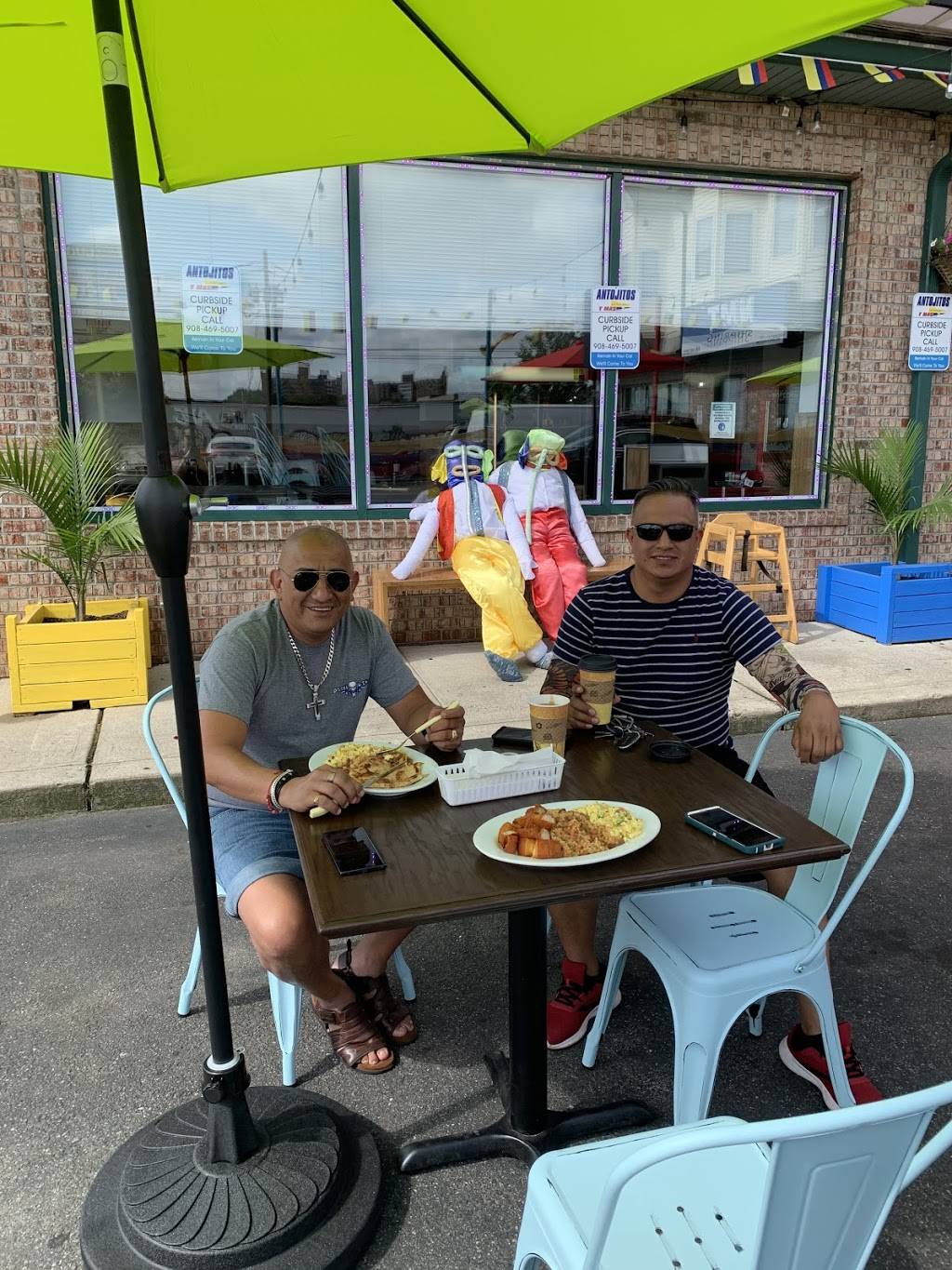 Antojitos y Mas 2 | restaurant | 860 Newark Ave, Elizabeth, NJ 07208, USA | 9084695007 OR +1 908-469-5007