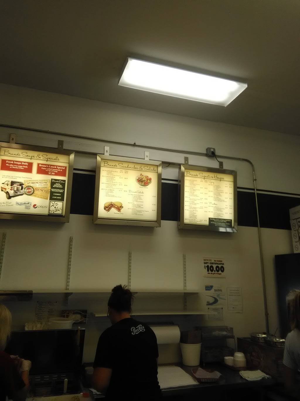 Brunos at Greenfield | meal takeaway | 555 Greenfield Rd, Lancaster, PA 17601, USA | 7173937827 OR +1 717-393-7827