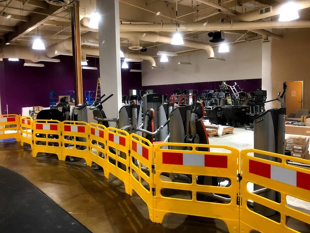 Cascade Plaza | shopping mall | 7601-7625 Evergreen Way, Everett, WA 98203, USA | 5036034700 OR +1 503-603-4700