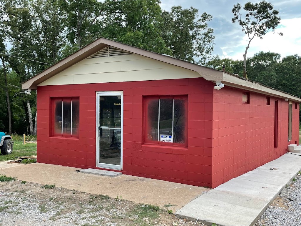 Dixie Joes | restaurant | 3344 Chisholm Rd, Iron City, TN 38463, USA | 9314005110 OR +1 931-400-5110