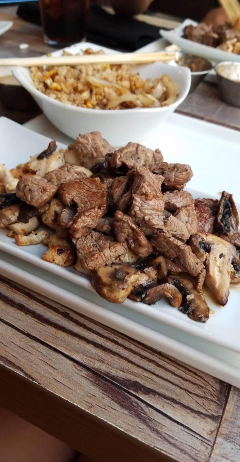 Oasis Bar & Restaurant, CA, United states | restaurant | 6024 Hazeltine Ave, Van Nuys, CA 91401, USA | 8186460444 OR +1 818-646-0444