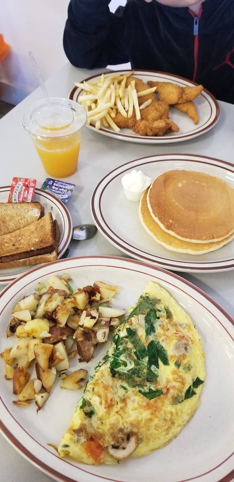 Westlake Coffee Shop | cafe | 1901 Junipero Serra Blvd, Daly City, CA 94014, USA | 6509925110 OR +1 650-992-5110