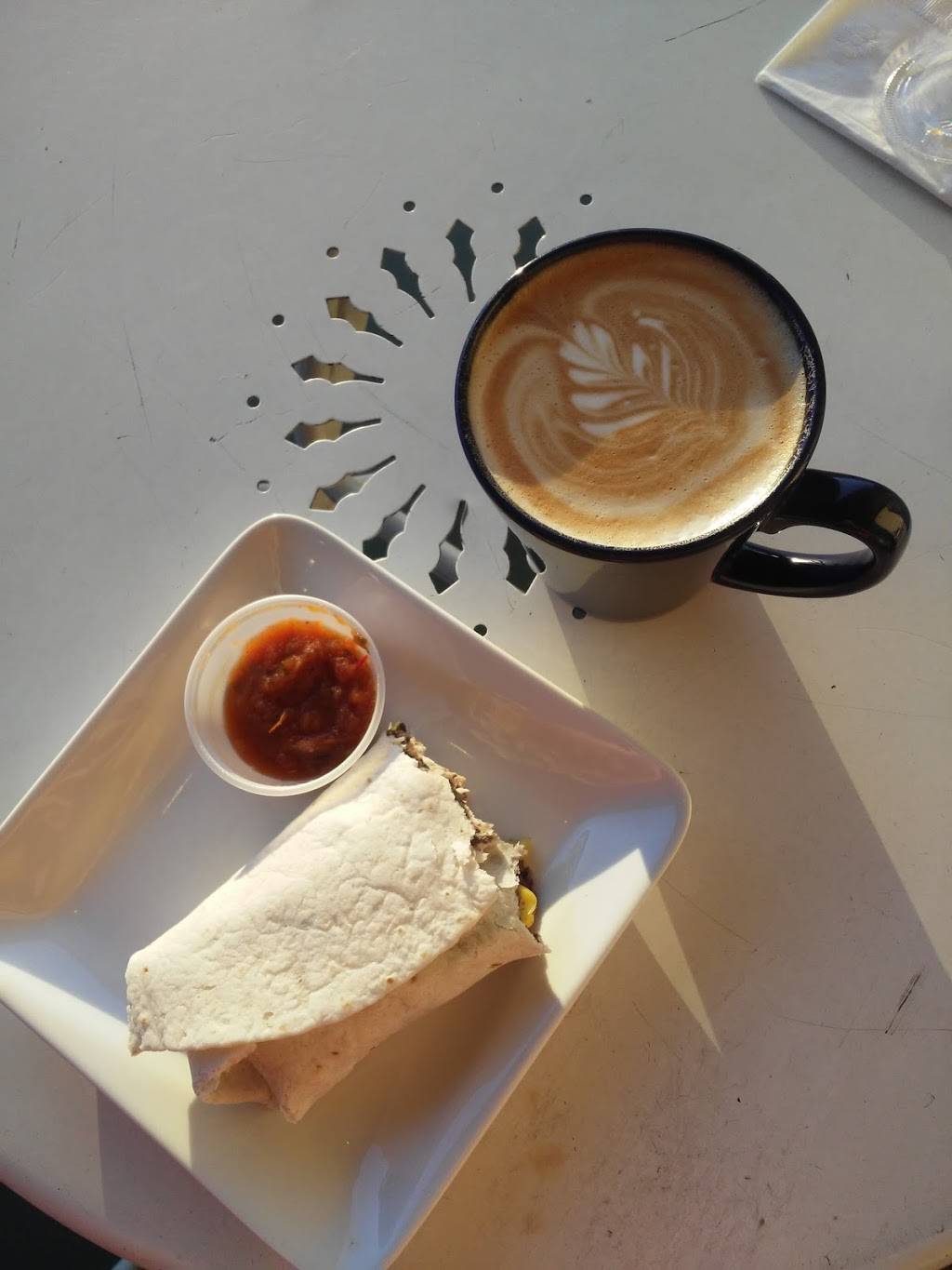 Black Hole Coffee House | cafe | 4504 Graustark St, Houston, TX 77006, USA | 7135280653 OR +1 713-528-0653