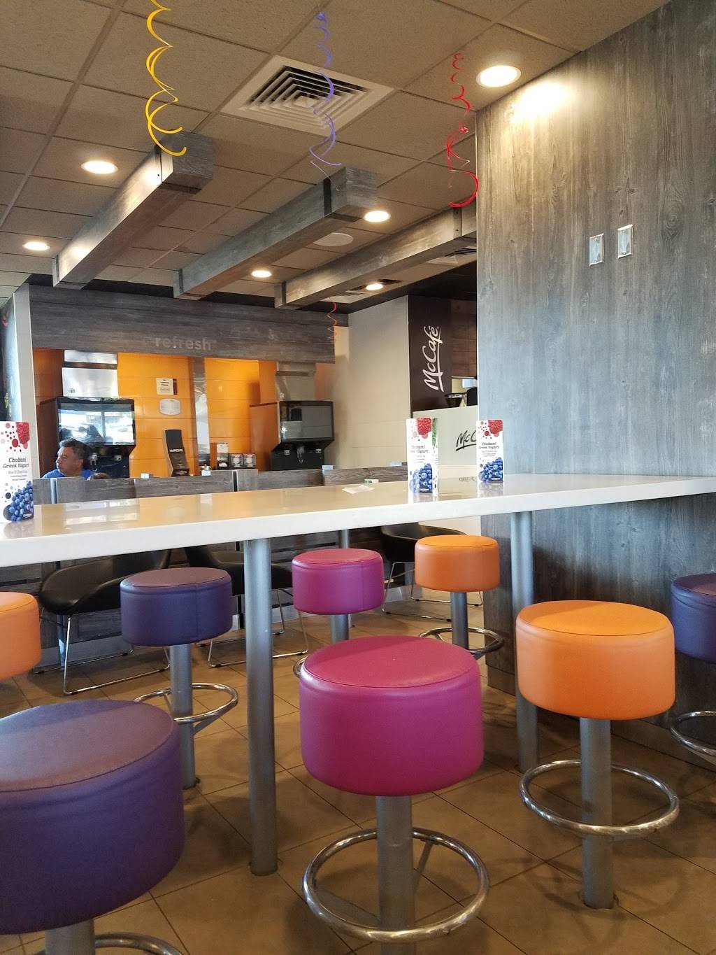 McDonalds | cafe | 11240 Glenoaks Blvd, Pacoima, CA 91331, USA | 8188348636 OR +1 818-834-8636