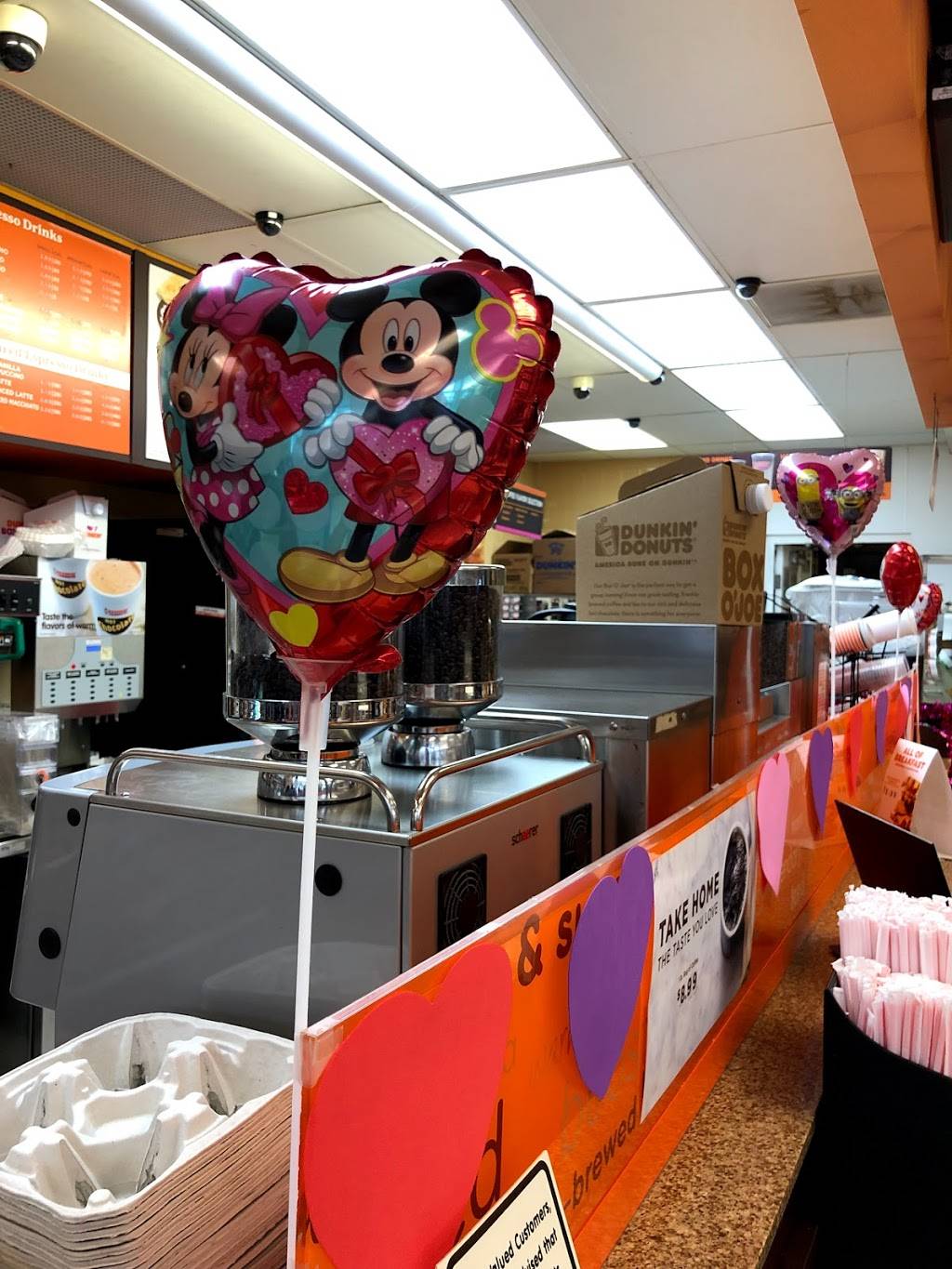 Dunkin | bakery | 6840 Okeechobee Blvd, West Palm Beach, FL 33411, USA | 5614787699 OR +1 561-478-7699