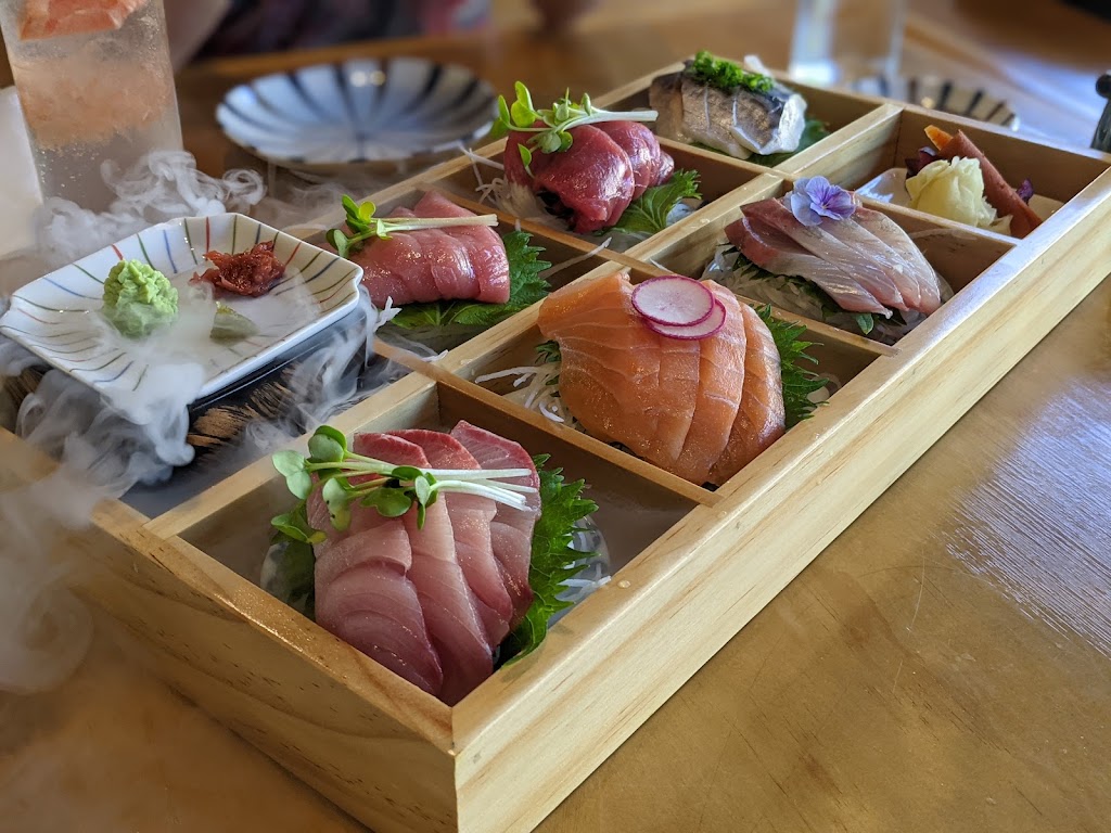 Bluefin Tuna & Sushi | restaurant | 1337 NE Broadway, Portland, OR 97232, USA | 5032816804 OR +1 503-281-6804