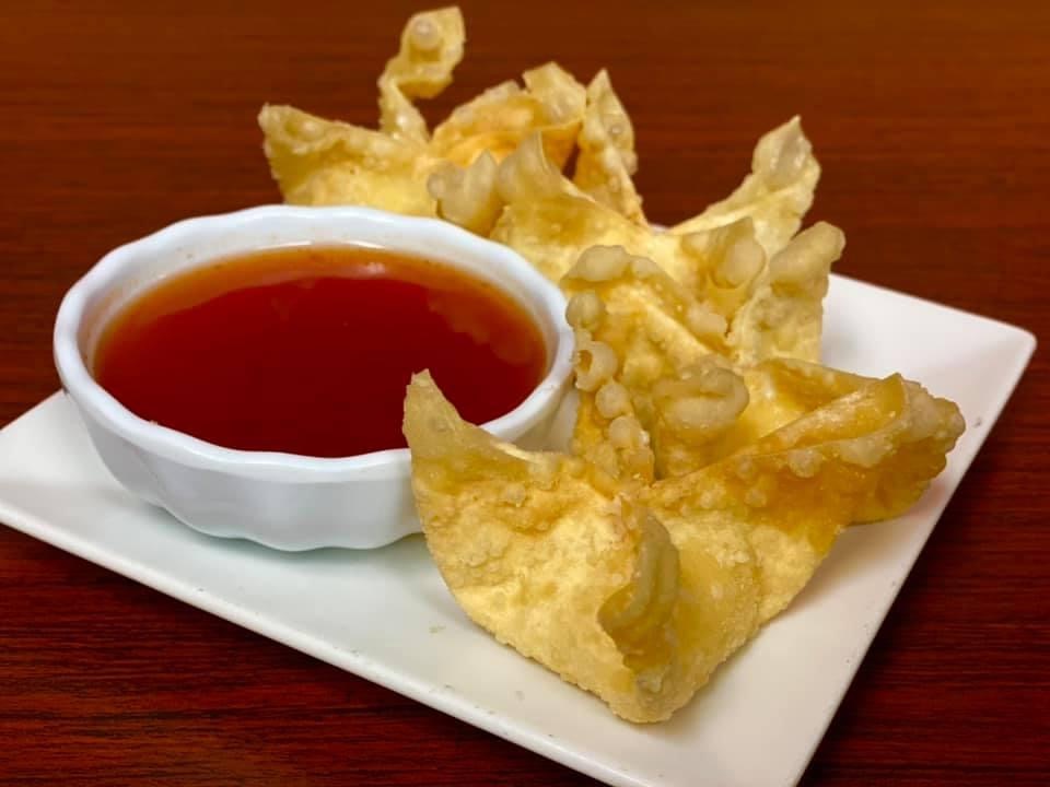 Yummis Cuisine | restaurant | 1908 Campbell Rd, La Crosse, WI 54601, USA | 6085191524 OR +1 608-519-1524