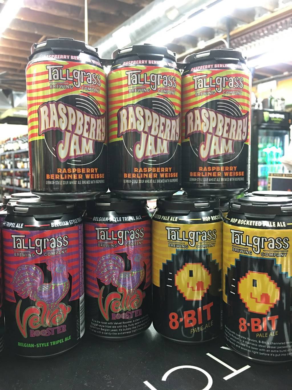 Nine And Hilton Market | meal takeaway | 823 E 9 Mile Rd, Ferndale, MI 48220, USA | 2485431093 OR +1 248-543-1093