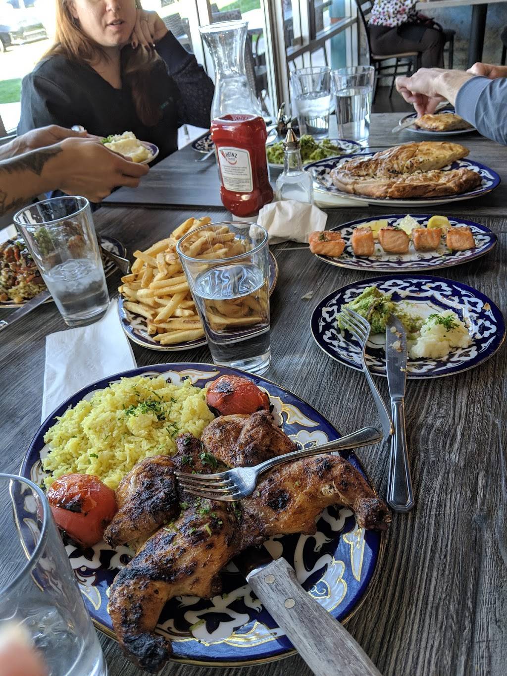 Cafe Chenar | restaurant | 1601 E Bell Rd ste a-11, Phoenix, AZ 85022, USA | 6023544505 OR +1 602-354-4505