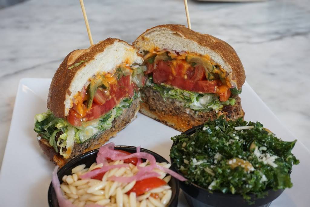 Local Foods Tanglewood | restaurant | 5740 San Felipe St #130, Houston, TX 77057, USA | 7137890642 OR +1 713-789-0642