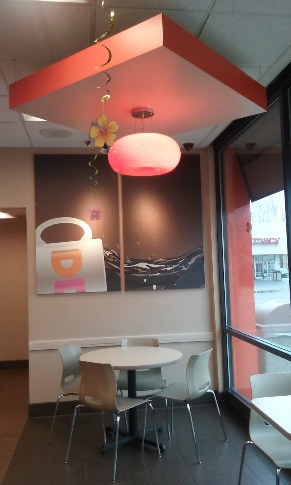 Dunkin Donuts | cafe | 7200 Circle Ave, Forest Park, IL 60130, USA | 7083660810 OR +1 708-366-0810
