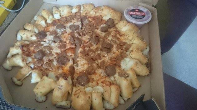 Pizza Hut | restaurant | 5212 Whitsett Ave, North Hollywood, CA 91607, USA | 8185099300 OR +1 818-509-9300