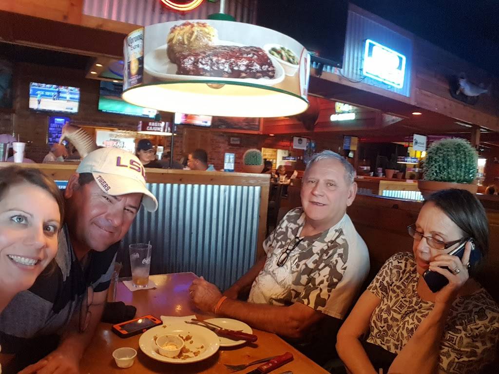 Texas Roadhouse | restaurant | 5620 Johnston St, Lafayette, LA 70503, USA | 3379816155 OR +1 337-981-6155