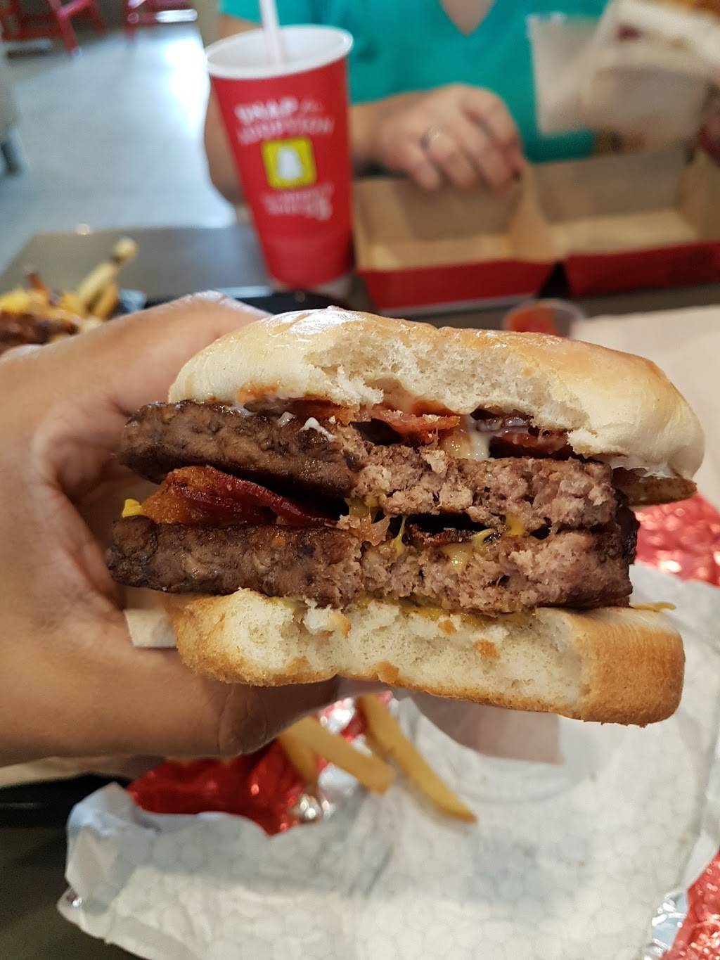 Wendys | restaurant | 4051 Millenia Blvd, Orlando, FL 32839, USA | 4073706702 OR +1 407-370-6702