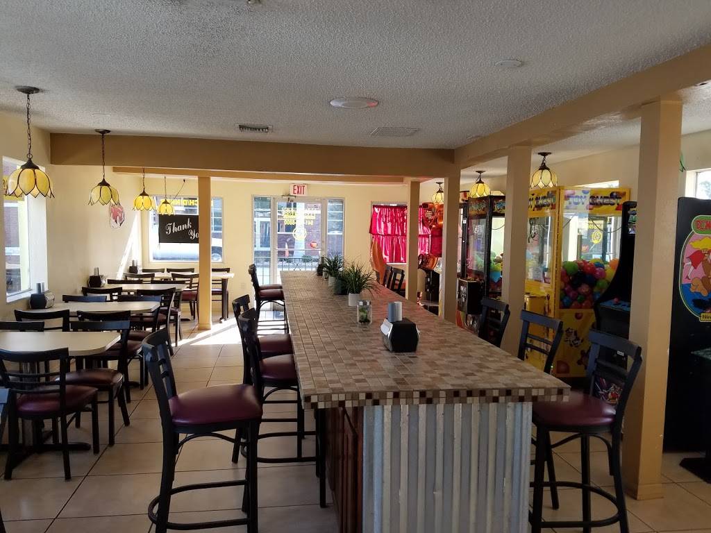 Hungry Howies | meal takeaway | 226 Tamiami Trail #4433, Punta Gorda, FL 33950, USA | 9415058800 OR +1 941-505-8800