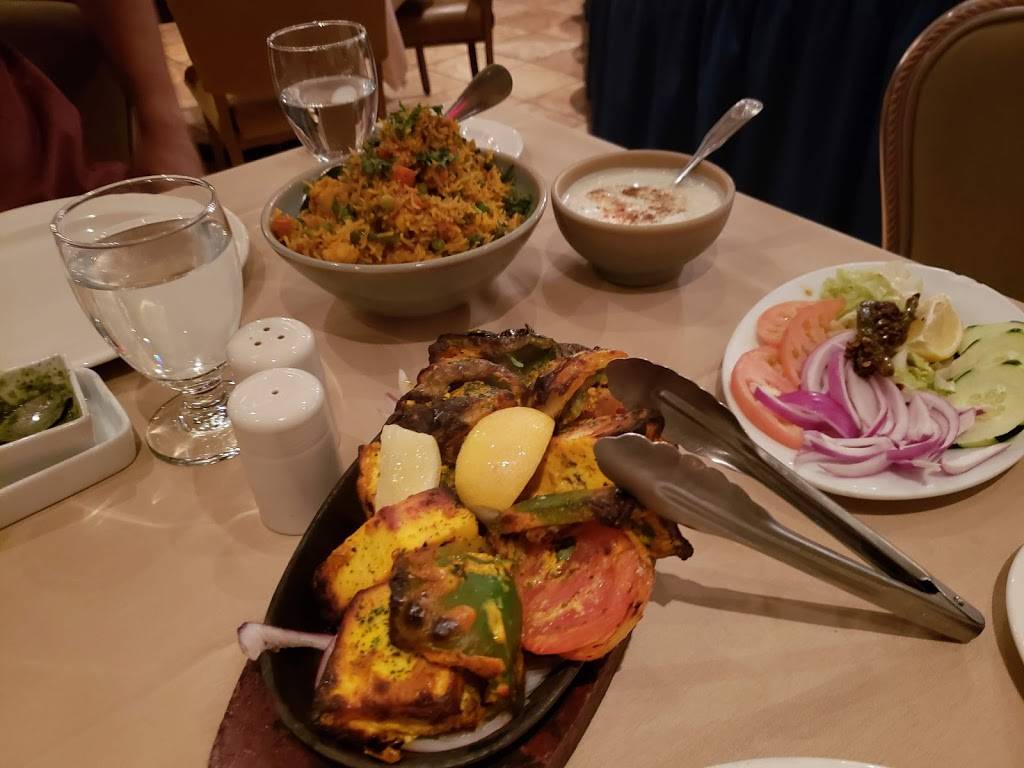 Moghul Restaurant | restaurant | 1655 Oak Tree Road, Edison, NJ 08820, USA | 7325495050 OR +1 732-549-5050
