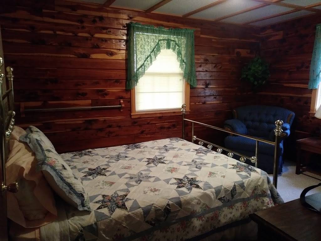 Ventris Trails End Resort and Restaurant | restaurant | 9484 Simrell Dr, Garfield, AR 72732, USA | 4793593912 OR +1 479-359-3912