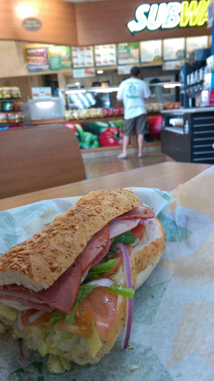 Subway | restaurant | 6599 Collins Dr, Moorpark, CA 93021, USA | 8055293959 OR +1 805-529-3959