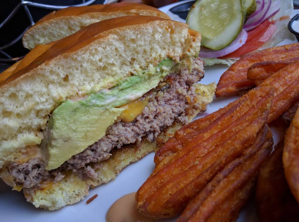 Jolly Roger Restaurant | restaurant | 1900 N Harbor Dr, Oceanside, CA 92054, USA | 7607221831 OR +1 760-722-1831