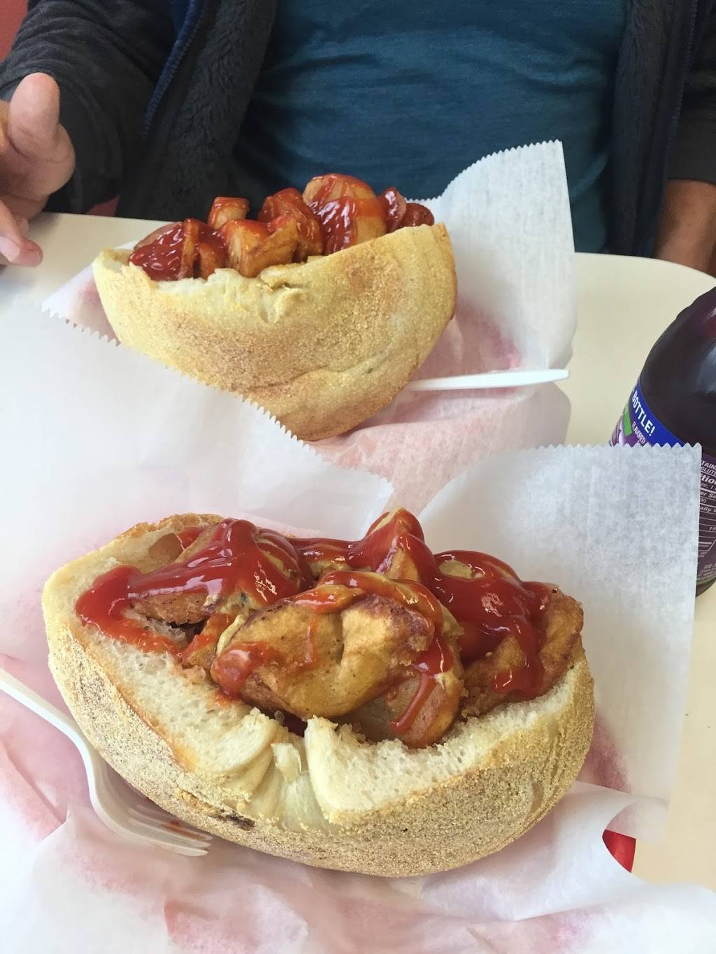 Jimmy Buffs Italian Hot Dogs | restaurant | 60 Washington St, West Orange, NJ 07052, USA | 9733259897 OR +1 973-325-9897