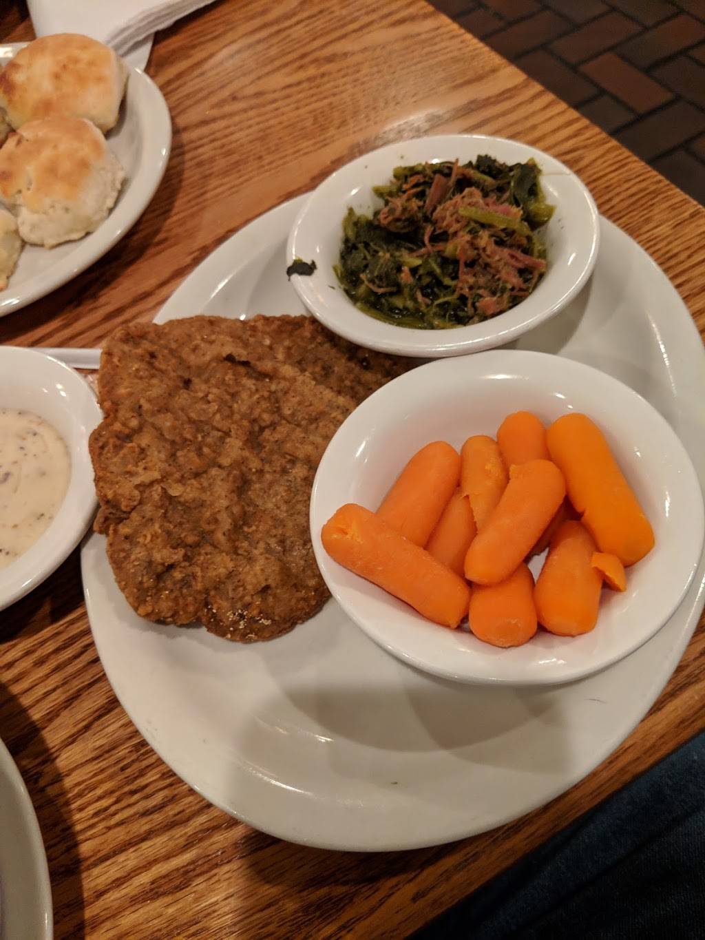 Cracker Barrel Old Country Store | restaurant | 101 Lect Dr, Perry, GA 31069, USA | 4789872242 OR +1 478-987-2242