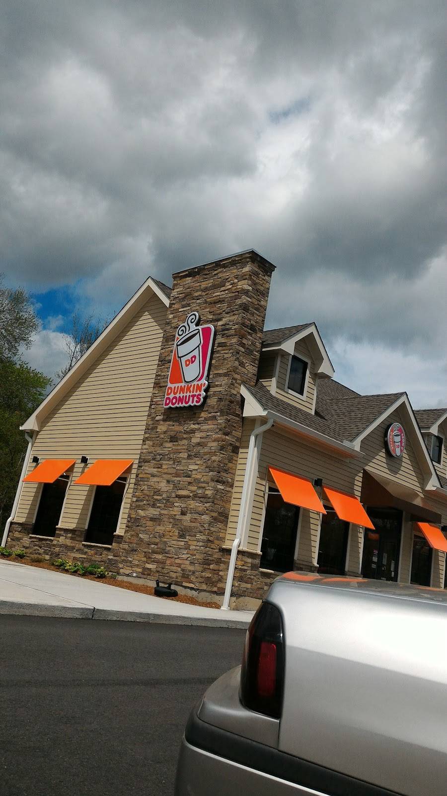 Dunkin | bakery | 144 Meriden Rd, Middlefield, CT 06455, USA | 8606135566 OR +1 860-613-5566