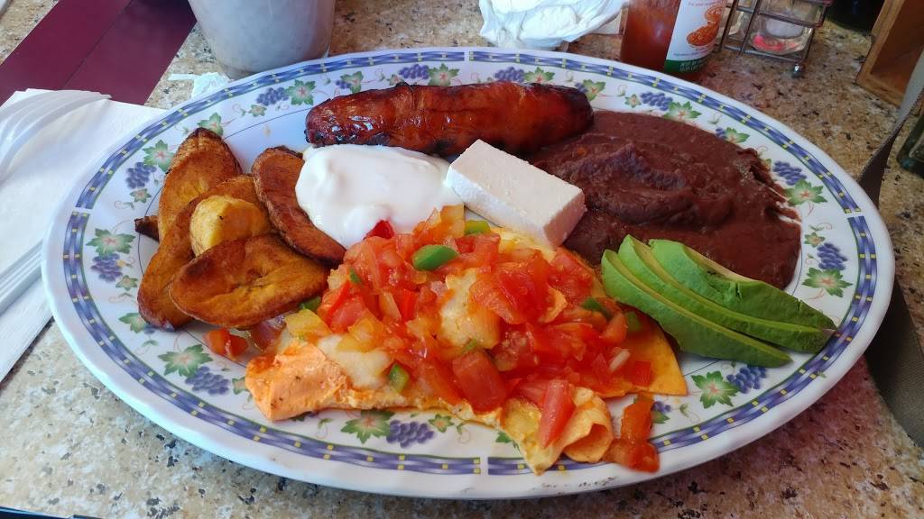 Los Antojitos Restaurant | restaurant | 5272 Washington St, West Roxbury, MA 02132, USA | 6174692100 OR +1 617-469-2100