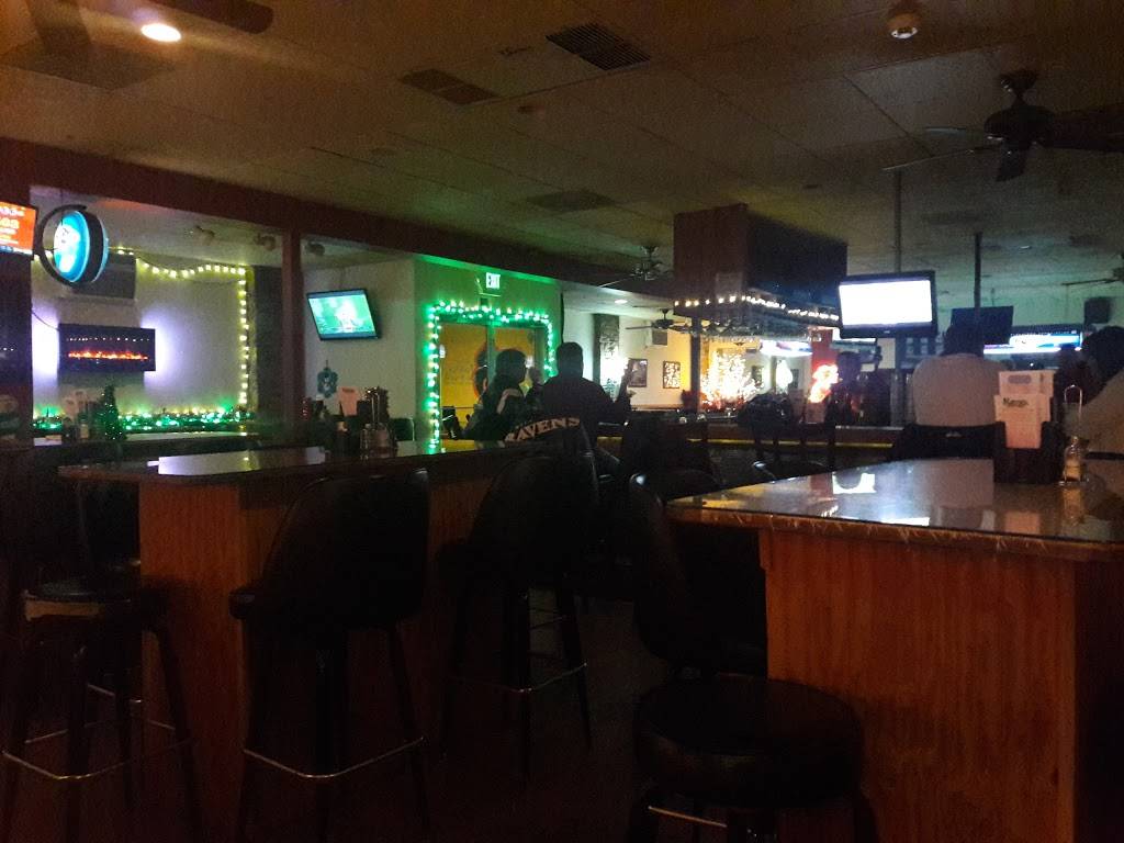 Fatties Bar & Grill | restaurant | 1030 Old Eastern Ave, Essex, MD 21221, USA | 4106869111 OR +1 410-686-9111