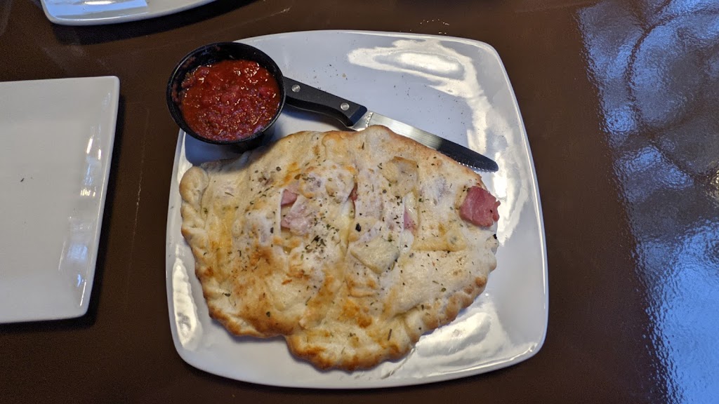 Barnyard Wood Crafted Pizza | restaurant | 1 David Dr, Essex Junction, VT 05452, USA | 8026624883 OR +1 802-662-4883