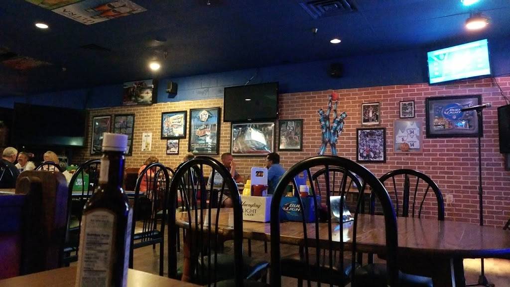 Woodys Sports Bar & Grill | restaurant | 923 Bypass Rd, Winchester, KY 40391, USA | 8597441969 OR +1 859-744-1969