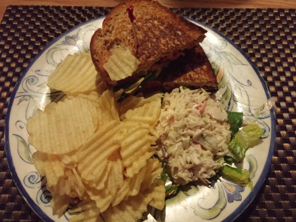 Coach House Bar & Grill | restaurant | 173 Potomac St, Harpers Ferry, WV 25425, USA | 5405146255 OR +1 540-514-6255