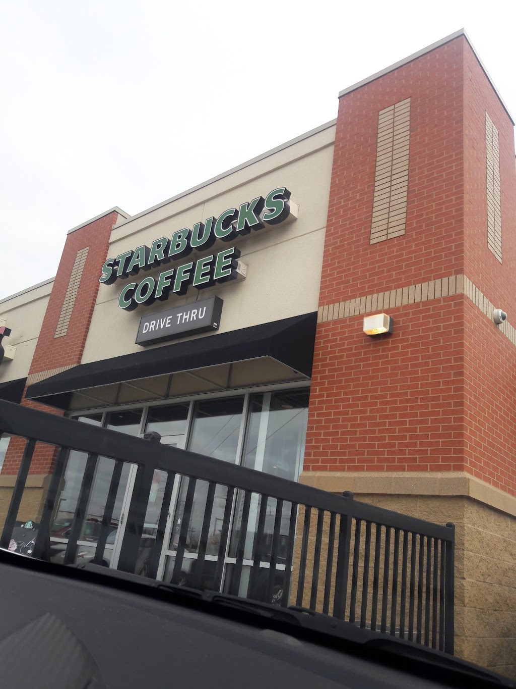 Starbucks | cafe | 5980 Neal Ave N, Oak Park Heights, MN 55082, USA | 6512758926 OR +1 651-275-8926