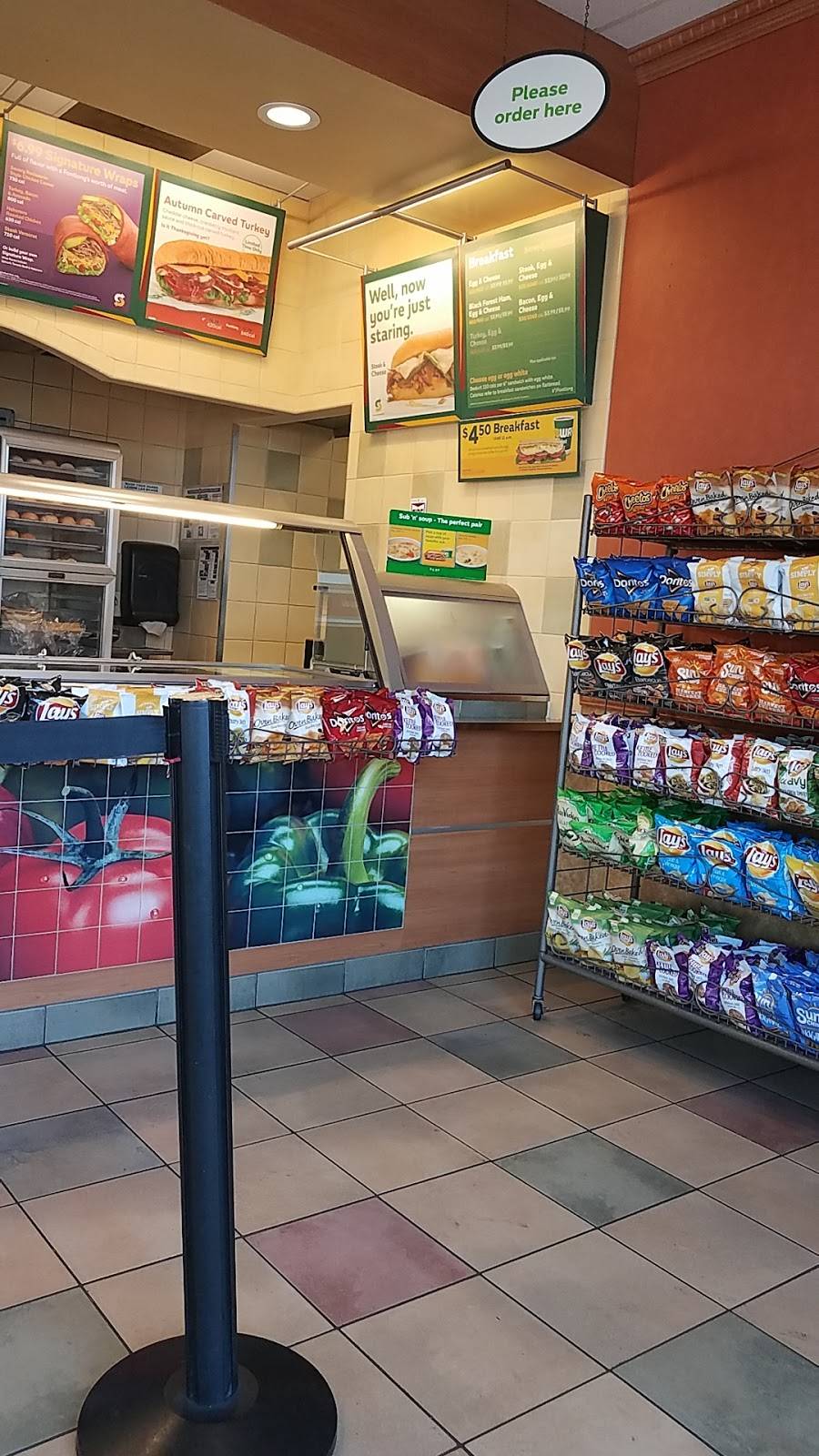 Subway Restaurants | restaurant | 6145 Long Beach Boulevard, Long Beach, CA 90805, USA | 5622563136 OR +1 562-256-3136