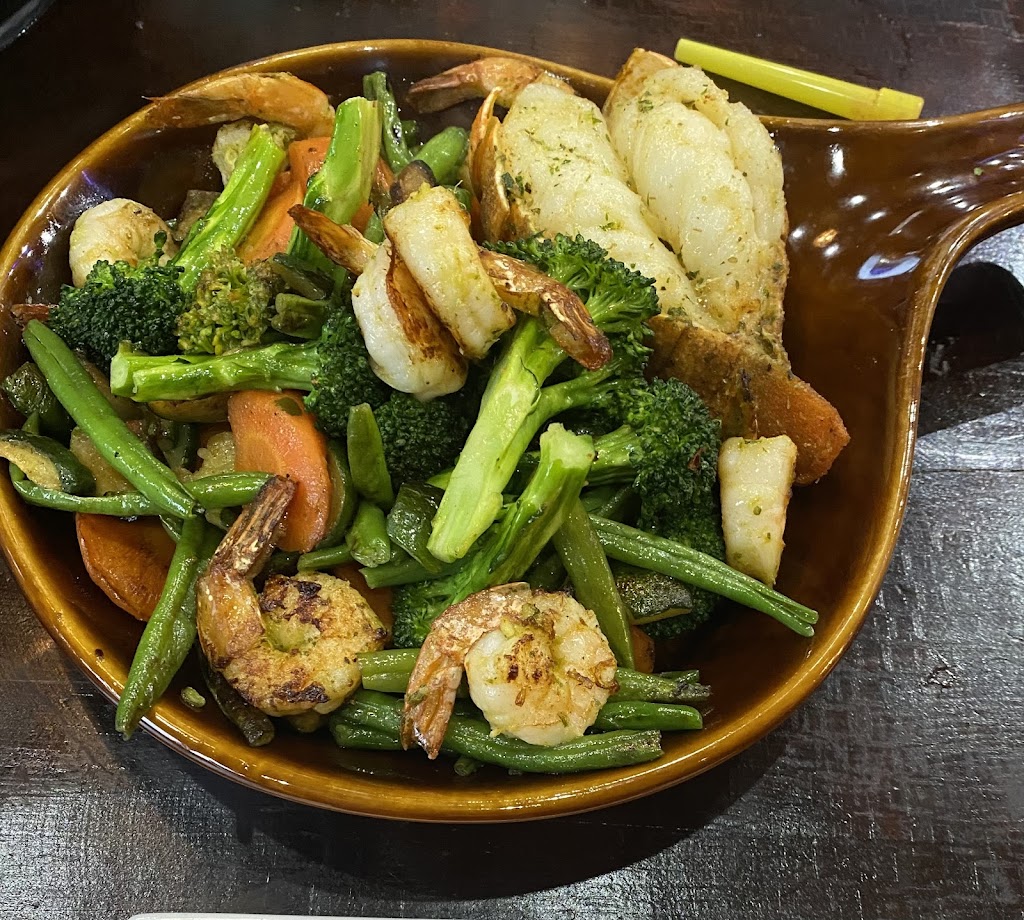 Golden Blue | restaurant | 2172 Clarendon Rd, Brooklyn, NY 11226, USA | 3474065414 OR +1 347-406-5414