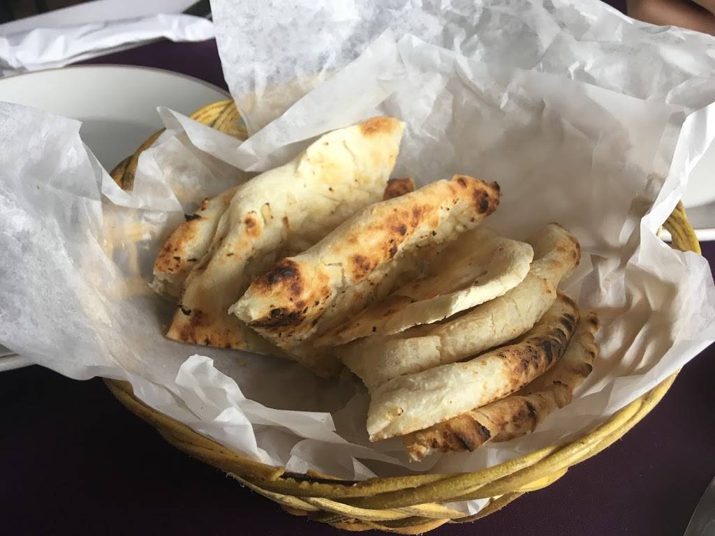 Ancilas Indian Cuisine | restaurant | 6905 Millcreek Dr #11, Mississauga, ON L5N 6A3, Canada | 9055939982 OR +1 905-593-9982