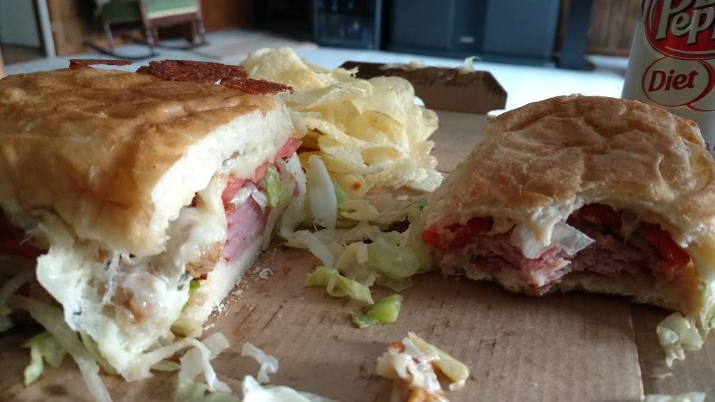 Bellacinos Pizza & Grinders | restaurant | 377 W Jackson St, Cookeville, TN 38501, USA | 9315287600 OR +1 931-528-7600