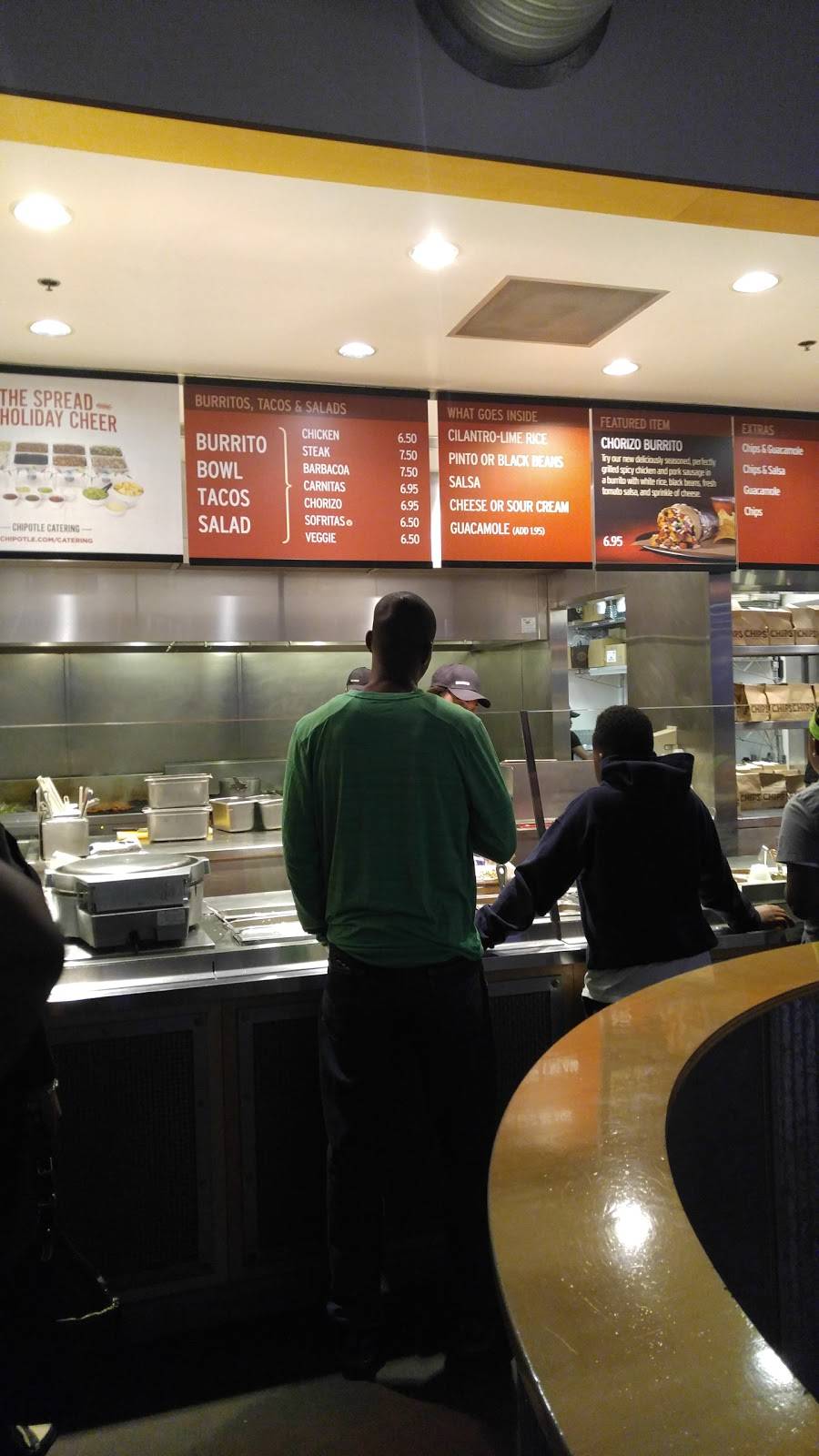 Chipotle Mexican Grill | restaurant | 2302 W 95th St, Chicago, IL 60643, USA | 7732397363 OR +1 773-239-7363