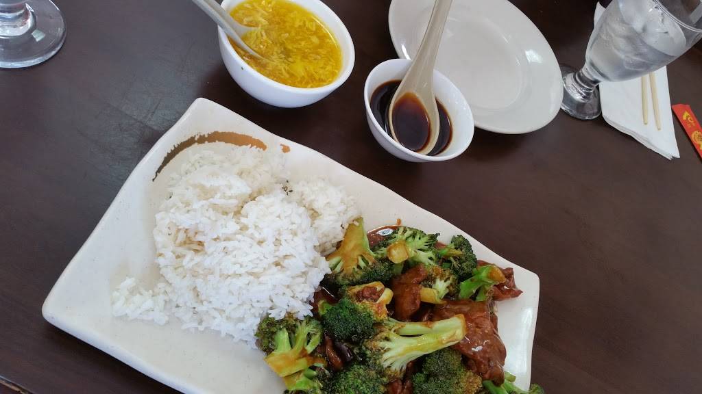 Red Tiger Dumpling House | restaurant | 1320 Stony Brook Rd, Stony Brook, NY 11790, USA | 6316756899 OR +1 631-675-6899