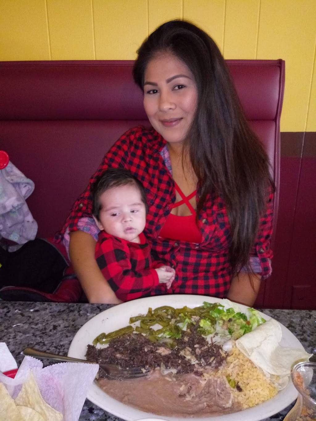 El Tapatio Mexican Restaurant | restaurant | 6924 Ranch Rd 1431, Granite Shoals, TX 78654, USA | 8305982540 OR +1 830-598-2540