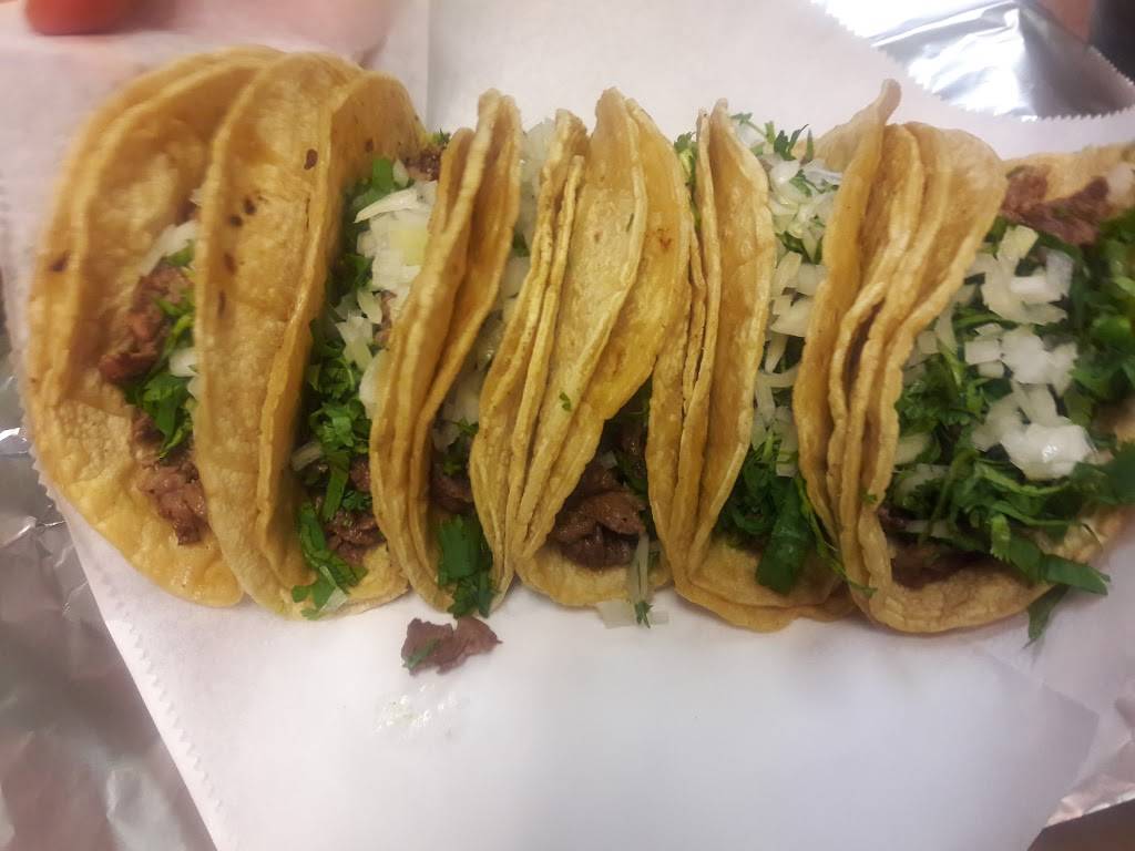 TacoGyro | restaurant | 1591 Glen Ellyn Rd, Glendale Heights, IL 60139, USA | 6307935440 OR +1 630-793-5440