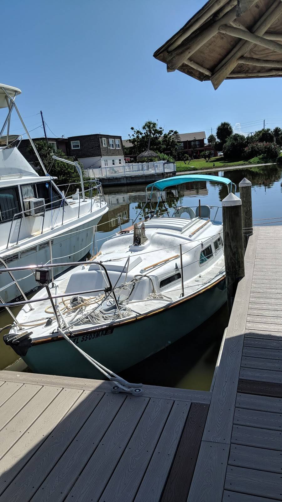 Island Time Marina & Restaurant | restaurant | 400 W Cocoa Beach Causeway, Cocoa Beach, FL 32941, USA | 3216134852 OR +1 321-613-4852