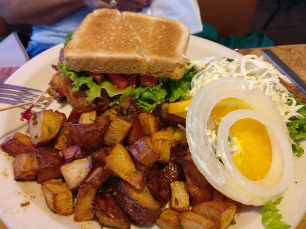 Beverlys La Croisette | restaurant | 7401 Gulf Blvd, St Pete Beach, FL 33706, USA | 7273602253 OR +1 727-360-2253