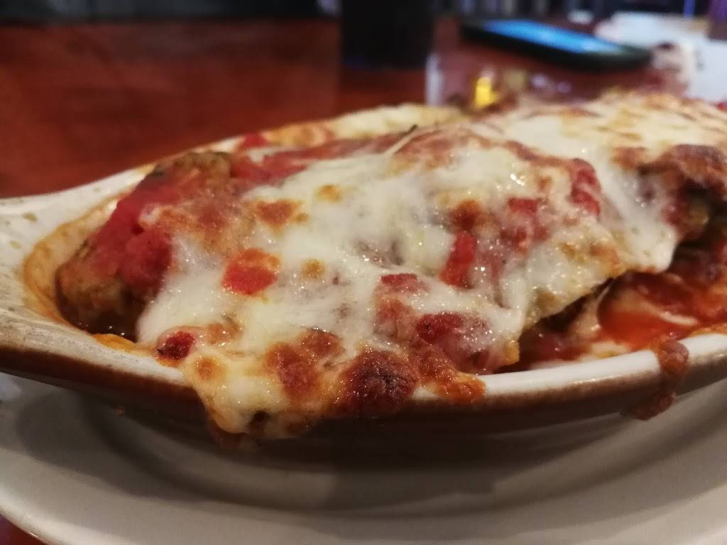 Napolis Italian Restaurant | restaurant | 3969 Teasley Ln, Denton, TX 76210, USA | 9403823344 OR +1 940-382-3344