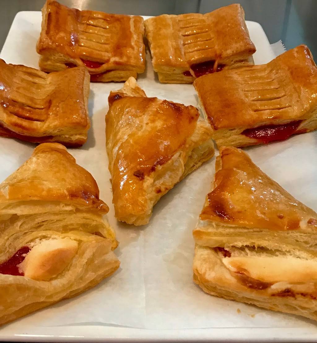 Cuban and Suds Cafe | restaurant | 9924 US-441, Leesburg, FL 34788, USA | 3528054352 OR +1 352-805-4352