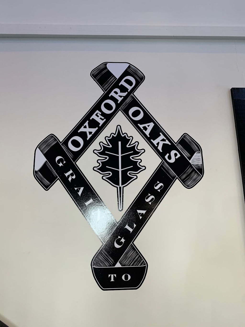 Oxford Oaks Distillery | restaurant | 127 College St, Oxford, NC 27565, USA | 9196791002 OR +1 919-679-1002