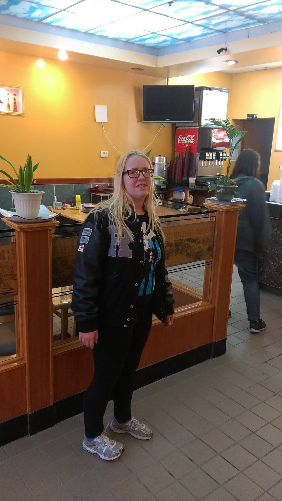 Golden Wok | restaurant | 1781 Patrick Dr, Burlington, KY 41005, USA | 8596891888 OR +1 859-689-1888